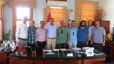 Başkan Gençer Şöhretler Kupası katılımcısı spor kulüpleri ve temsilcilerini ağırladı