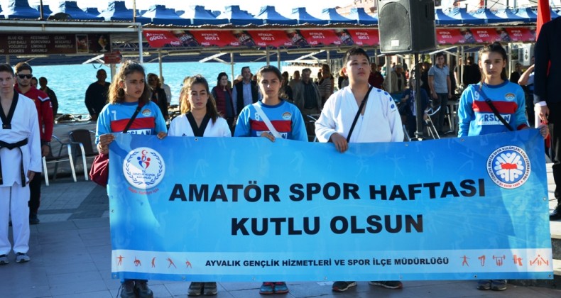 AYVALIK’TA AMATÖR SPOR HAFTASI’NA COŞKULU AÇILIŞ