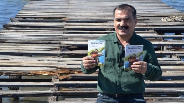Ayvalıklı Kayıp Ozan’dan  Anadolu motifli türkü ve şiir kitabı