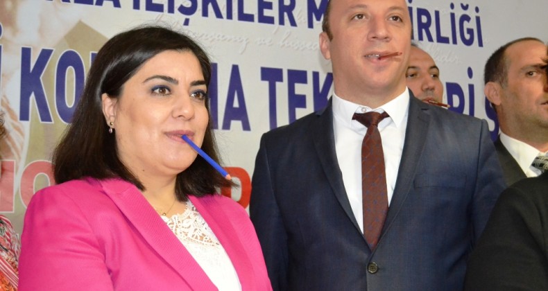 MEB MÜŞAVİRİ AZDİKEN’DEN BAKANLIK PERSONELİNE DİKSİYON DERSİ