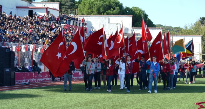 Ayvalık’ta Cumhuriyet’in 94. Yıldönümü coşkusu