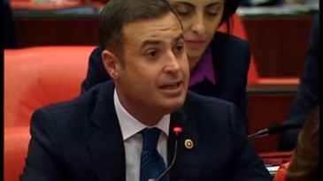 CHPLİ AHMET AKIN,”ŞEHİT AİLELERİNE DAĞITILACAK PARALARLA MAKAM ARACI ALMIŞLAR, YAZIKLAR OLSUN!”