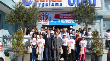 “Biz Anadoluyuz” Projesi kapsamında 188 Adıyamanlı öğrenci Ayvalık’ta