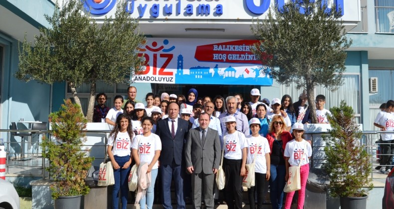 “Biz Anadoluyuz” Projesi kapsamında 188 Adıyamanlı öğrenci Ayvalık’ta