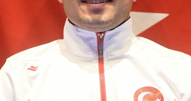 Taekwondo’da Ayvalıklı antrenör Volkan Sersan’a milli görev