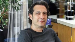 Yeni albümünün tadını çıkarıyor