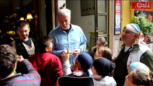 Korsan Kaptan Barakuda Ayvalık’a 4. kez geldi