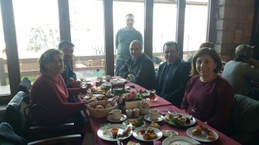 Ayvalık HEM kahvaltıda buluştu