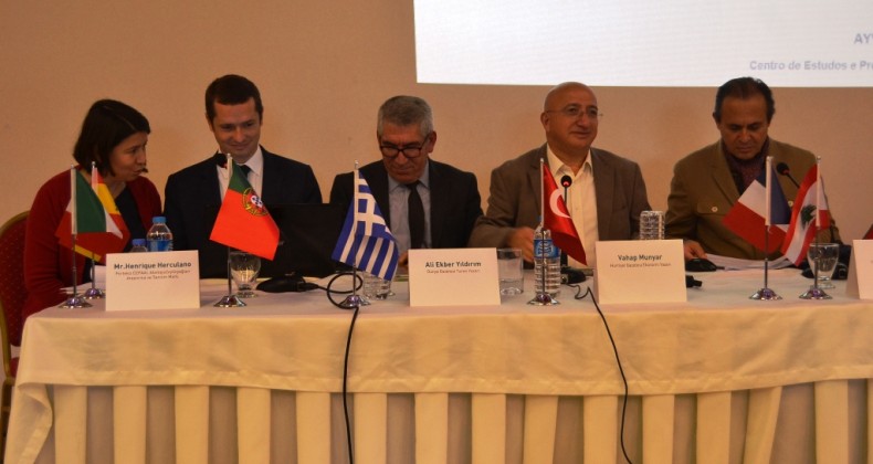 Ayvalık’ta ‘Ulusal Değer Zeytinyağı Küresel Hedef Bütün Dünya’ paneli