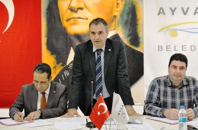 Ayvalık Belediyesi yılın son meclis toplantısını gerçekleştirdi