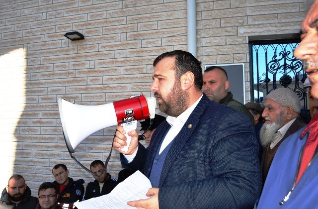 Ayvalık’ta AK Parti’den ‘Kudüs’ tepkisi