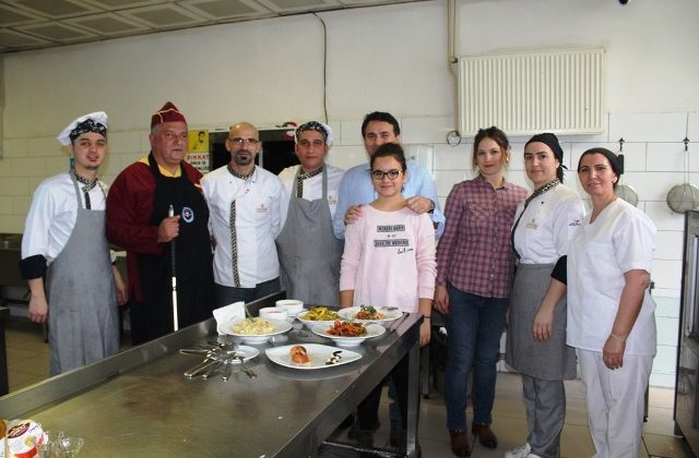 KAYMAKAM’DAN GELENEKSEL TÜRK MUTFAĞI’NA TAM DESTEK
