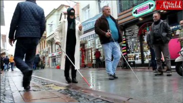 AK Parti Ayvalık  “15 Dakikalığına Kör Oldu, Gözyaşlarına Boğuldu”