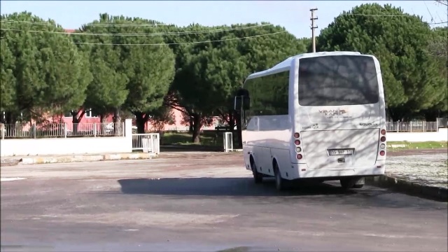 Altınova’daki cezaevi inşaatında Bergamalı mahkûmlar çalışıyor