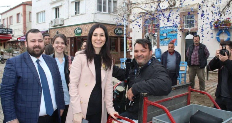 AK Parti Genel Başkan Yardımcısı Karaaslan, “Afrin’deki Mehmetçiğimize çalışarak, üreterek destek veriyoruz”