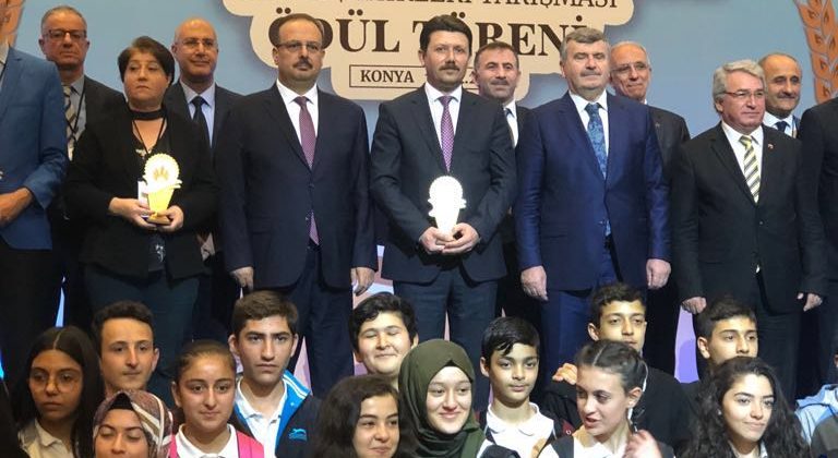 ÇİFTÇİ EĞİTİM VE UYGULAMA MERKEZİ PROJESİ ÖDÜL ALDI
