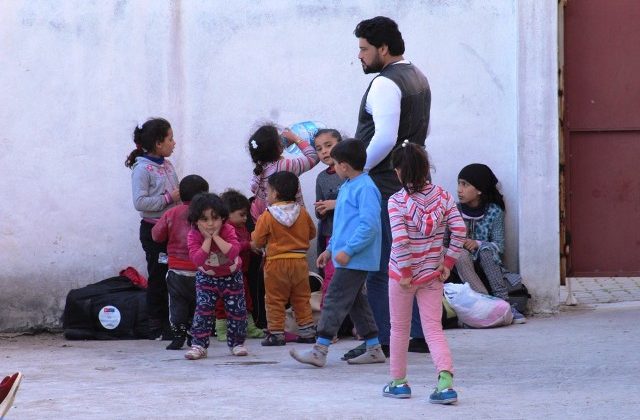 Ayvalık’ta 62 göçmen Sahil Güvenlik’ten kaçamadı