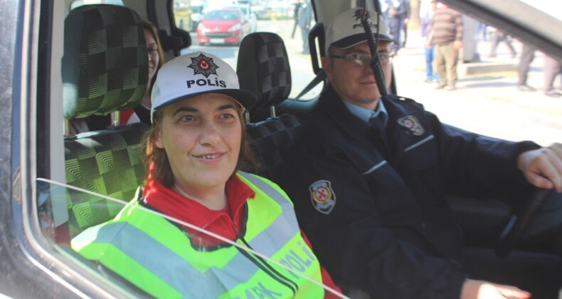 Ayvalık’ta polisin 173. Kuruluş yıldönümü coşkusu
