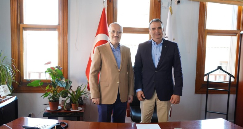 BAŞKAN KAFAOĞLU, BAŞKAN GENÇER’İ MAKAMINDA ZİYARET ETTİ