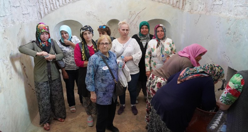 YENİKÖYLÜ KADINLARA AYVALIK-KÜLTÜR GEZİSİ