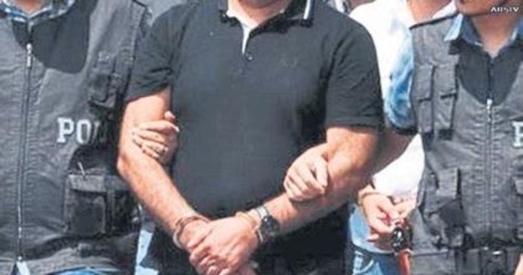 Ayvalık’ta sahte yüzbaşı tutuklandı