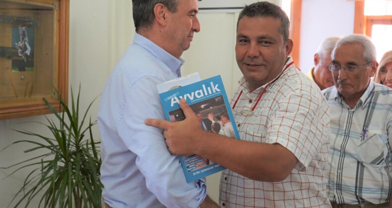 SAHİLKENT MAHALLESİ’NDEN HİZMETLERİ İÇİN BAŞKAN GENÇER’E TEŞEKKÜR ZİYARETİ