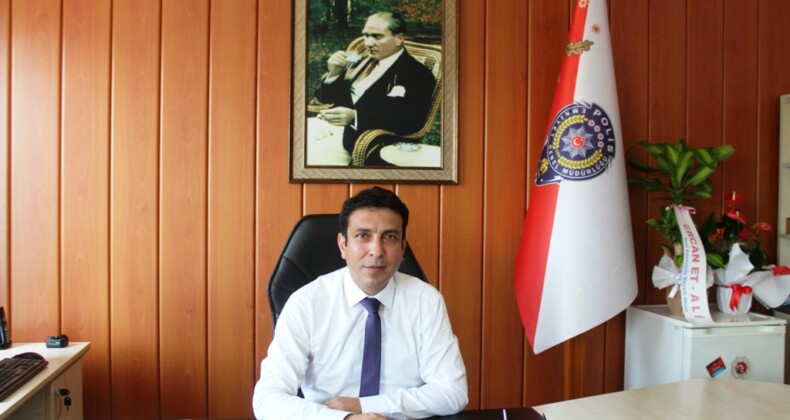 Ayvalık Polisi’nde nöbet değişimi
