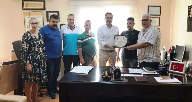 Başkan Gençer’den Ayvalık esnaf ve sanatkârlarına anlamlı ziyaret