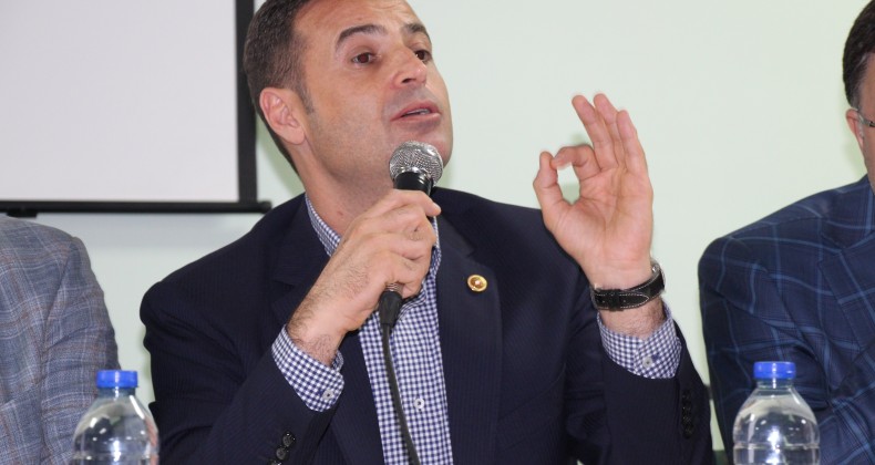 CHPLİ AHMET AKIN;  “HEPİMİZ AYNI GEMİDEYİZ VE BATIYORUZ”