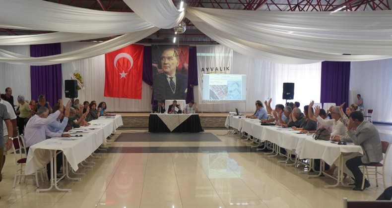 BAŞKAN GENÇER, “DENİZİMİZİ, YAŞAM ALANLARIMIZI HEP BİRLİKTE KORUMAYA KARARLIYIZ”