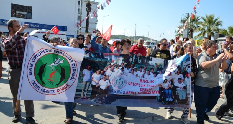 Türkiye’deki engelliler 26. Kez Ayvalık Uluslar arası Engelliler Festivali’nde buluştu
