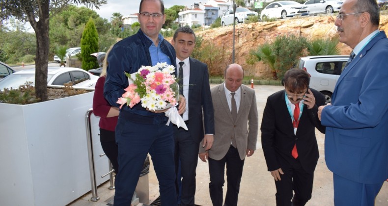Cunda Uygulama Oteli’nde Temel Eğitim Kurumları Okul Yöneticileri Semineri