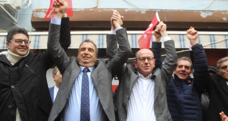 MİLLET İTTİFAKI’NIN AYVALIK ADAYI GENÇER’E SEVGİ SELİ