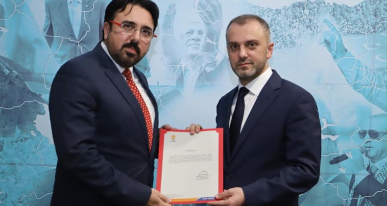 Balıkesir’de AK Parti’nin 4 ilçe teşkilatına 4 yeni başkan
