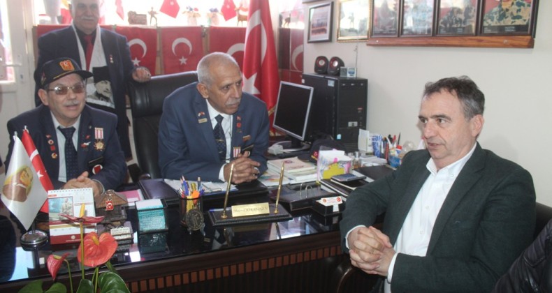 BAŞKAN GENÇER’DEN GAZİLER DERNEĞİ’NE ZİYARET