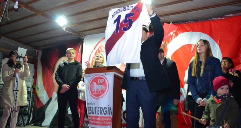 Altınova bir kez daha Mesut Ergin’i bağrına bastı