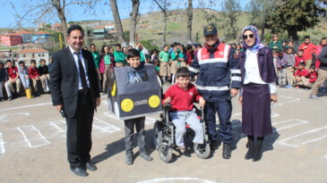 Fevzi Çakmak’ın çocuklarına trafik eğitimi