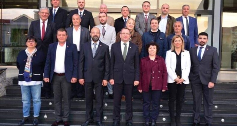 Mesut Ergin CHP’li meclis üyeleriyle çalışacak