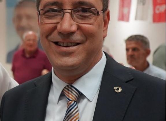 Ayvalık’ta eski Belediye Başkan Yardımcısı Gökay Bacan’dan hakkında çıkan iddialara yanıt