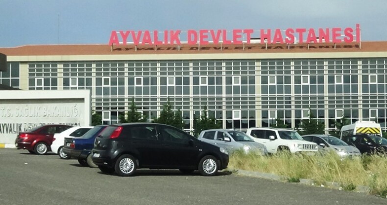 Ayvalık Devlet Hastanesinde 6 idari personele şok operasyon