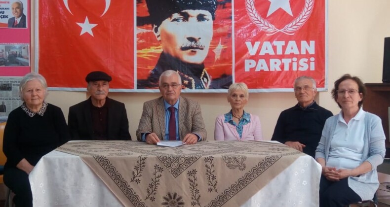 Vatan Partisi’nden Ayvalık’taki 1 Mayıs kutlamalarına sert tepki