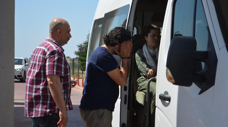 Yunanistan’ın Midilli Adası’na kaçarken denizde yakalanan 17 FETÖ şüphelisinden 2’si tutuklandı