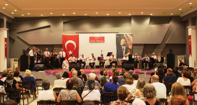 AYSAT kulakların pasını sildi