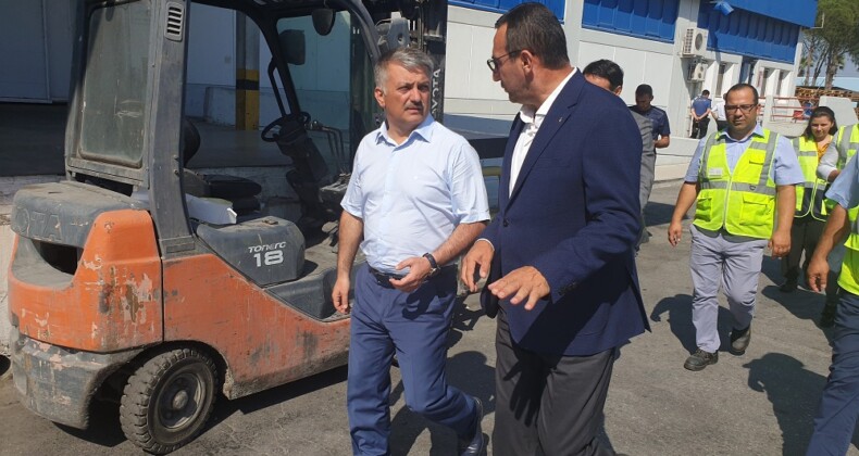 Vali Yazıcı’dan Ayvalık’taki gıda fabrikasına ziyaret