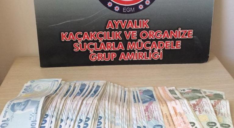 -Ayvalıklı taksiciye sahte para şoku