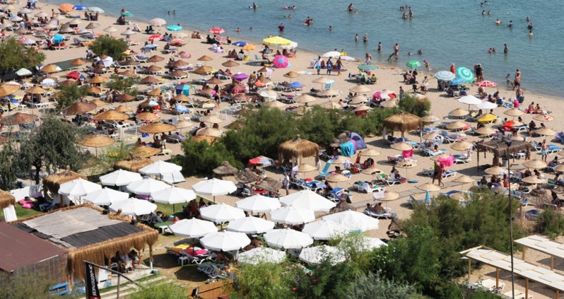 Ayvalık Kurban Bayramı sona ermesine rağmen halen dolu