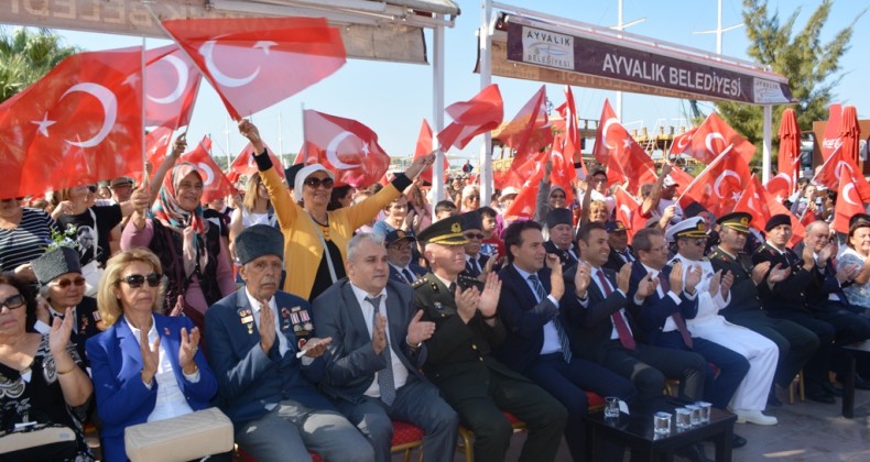 Ayvalık’ta düşman işgalinden kurtuluşun 97. yıldönümü coşkusu