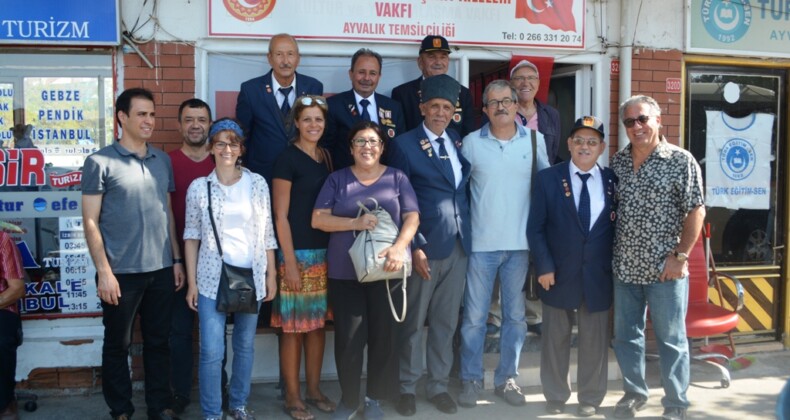 Ayvalık Kent Konseyi’nden gazilere anlamlı ziyaret