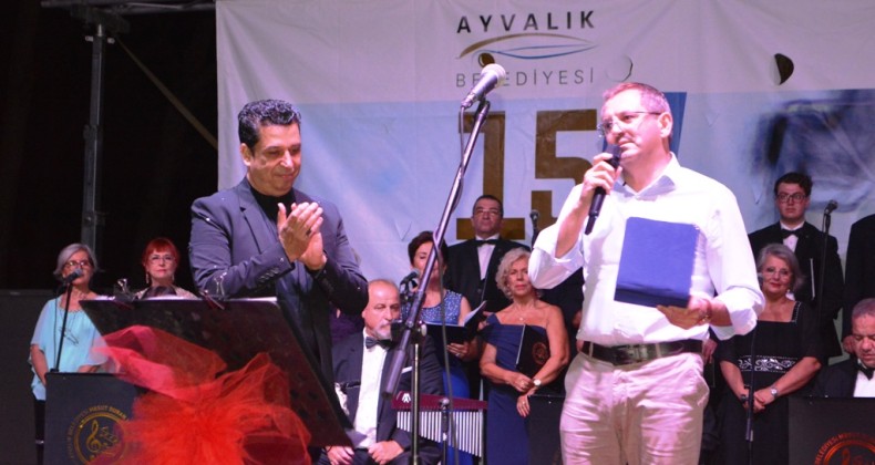 15. Ayvalık Kültür Sanat Festivali’nin 5. gününde “Mesut Duran” rüzgârı esti