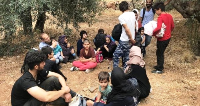 Gömeç’te 76 düzensiz göçmen yakalandı
